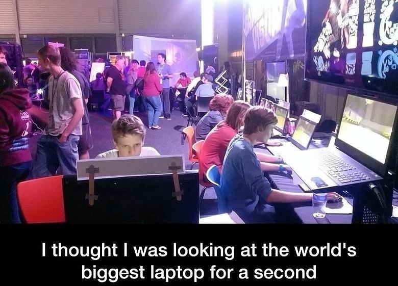 Obrázek Worlds Largest Laptop