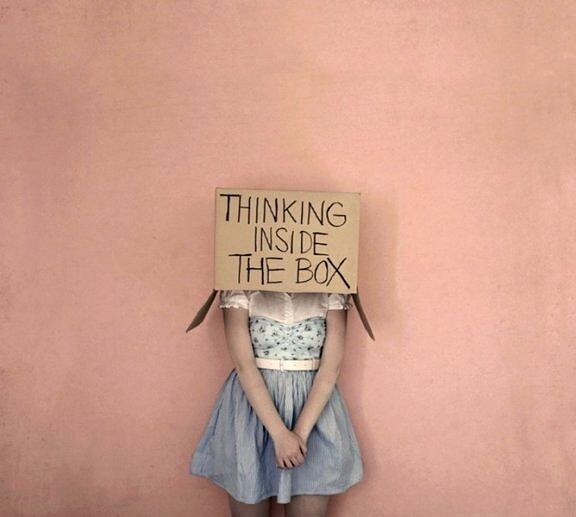 Obrázek X- Thinking Inside The Box