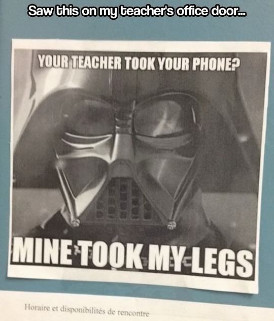 Obrázek Your-teacher-took-your-phone-again