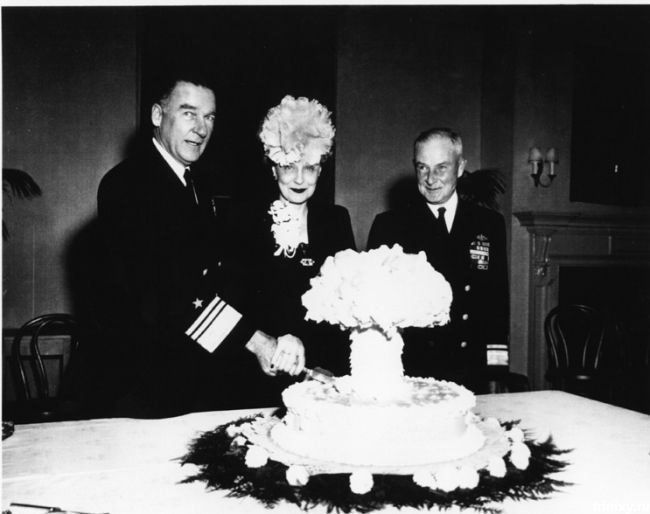Obrázek Z historie Atomovej dort