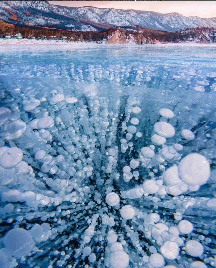 Obrázek Zamrzle jezero