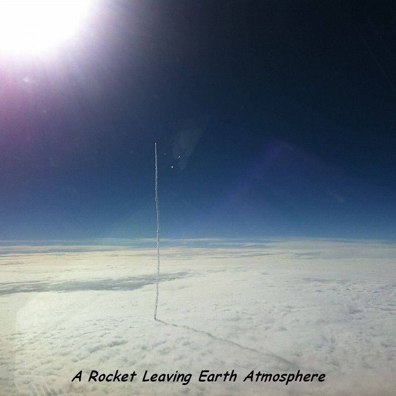 Obrázek a rocket leaving   