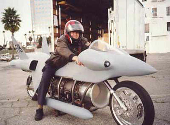 Obrázek amazing-rocket-bike-jet-powered-motorcycle