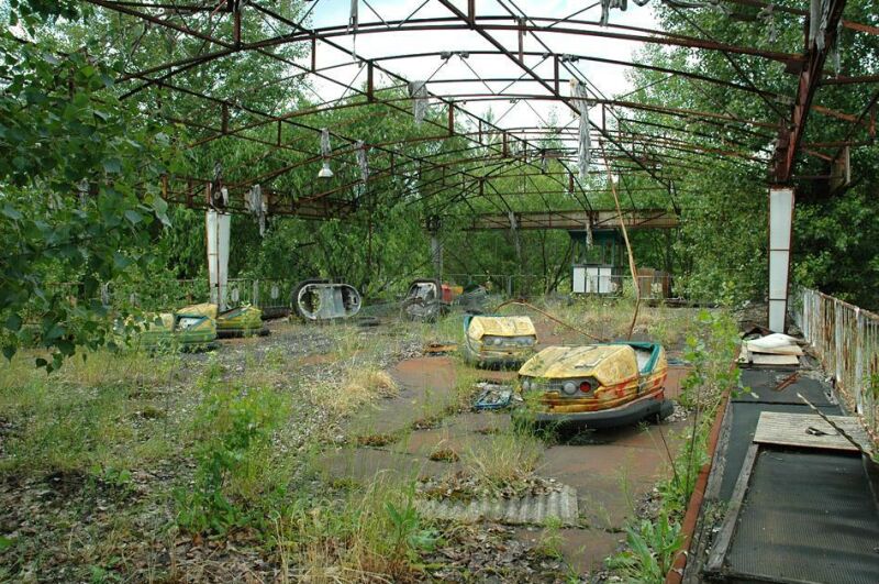 Obrázek amusement park cars