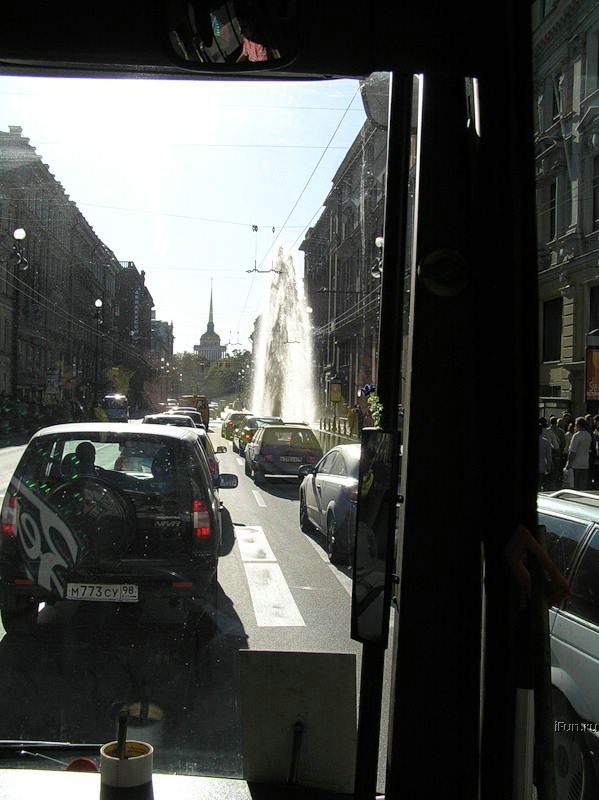 Obrázek auto s fontanou
