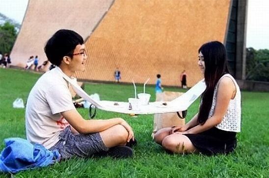 Obrázek awkwardpicnic