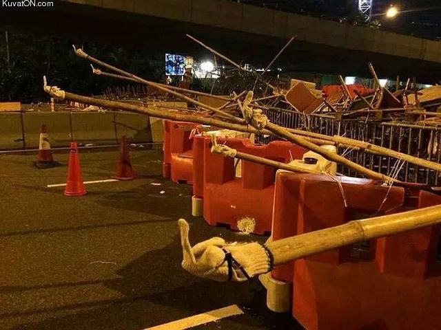 Obrázek barricade