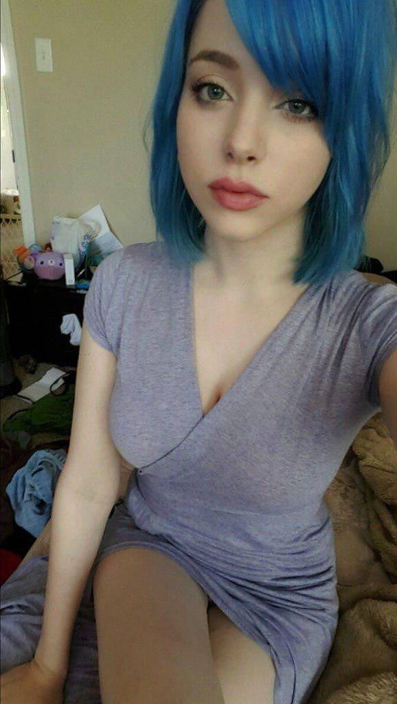 Obrázek blue-hair  