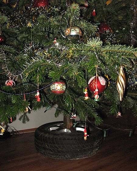 Obrázek cool stojan na stromecek
