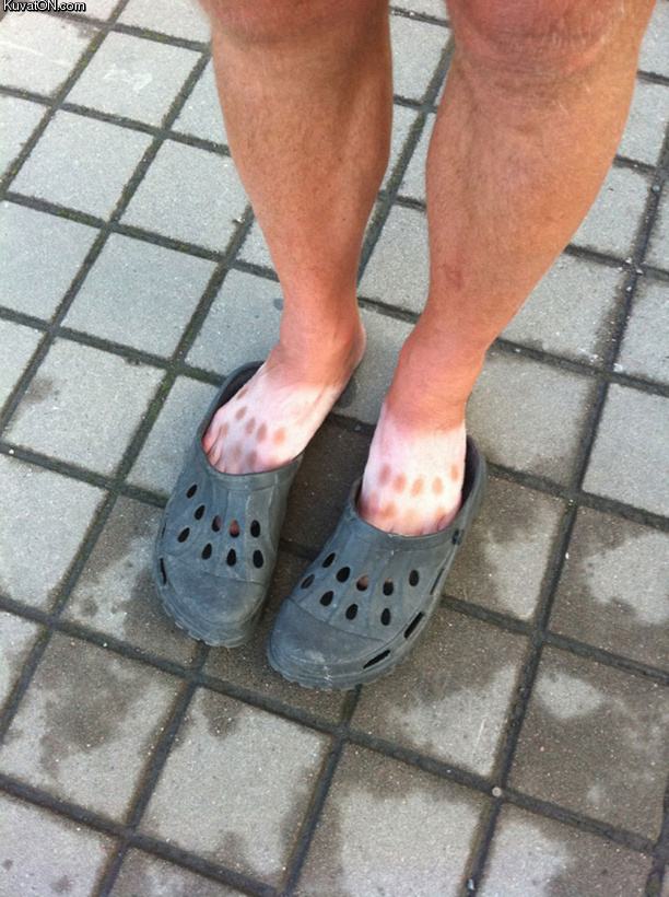 Obrázek crocs tan
