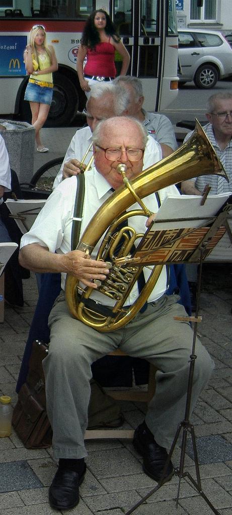 Obrázek dechovka-tahne