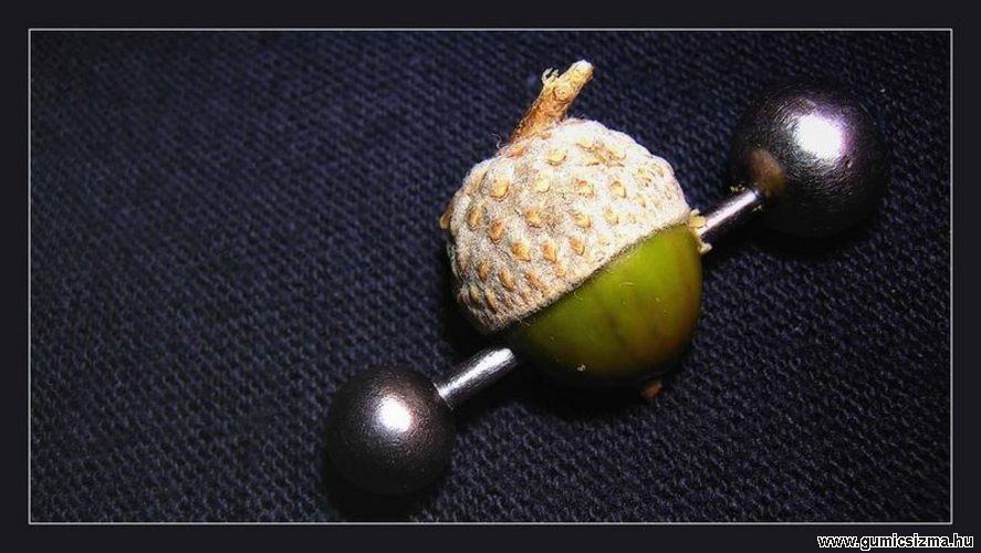 Obrázek extremny piercing