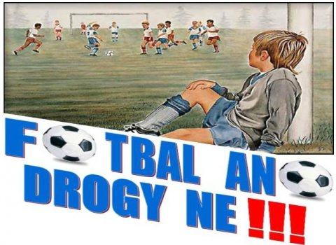 Obrázek fotbal nebo drogy