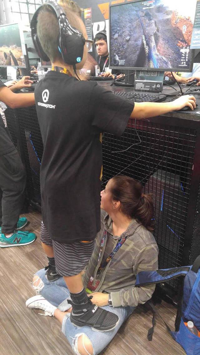 Obrázek gamer-friendship