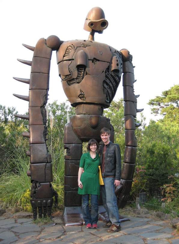 Obrázek giant-robot-statue-ghibli