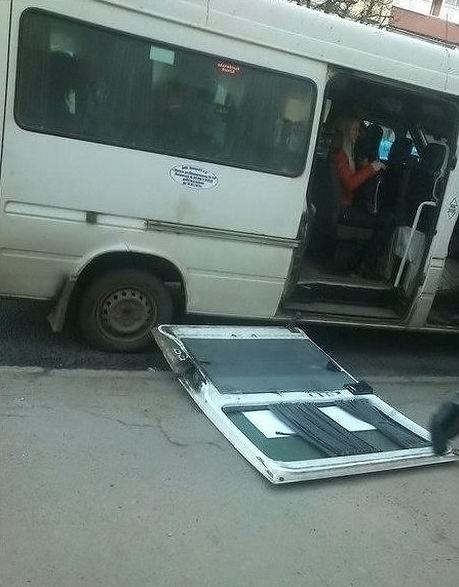 Obrázek go home doors you are drunk