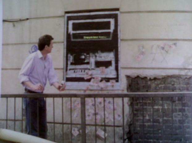 Obrázek grafity bankomat