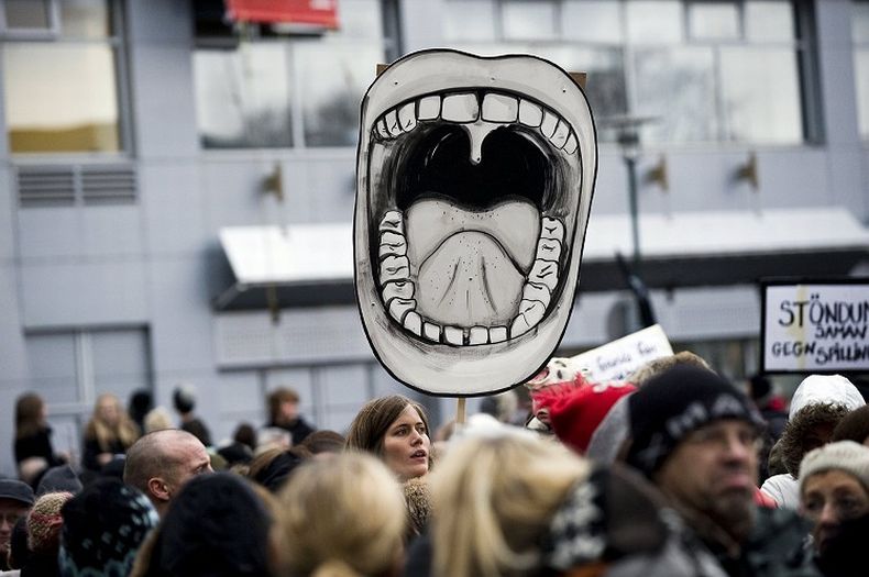 Obrázek hlasitej protest