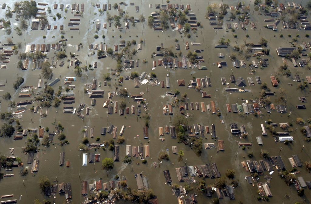 Obrázek hurricanekatrinatxdam1070ms