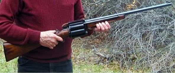 Obrázek hybrid-revolver-shotgun-hacked-together-from-spare-gun-parts.w654