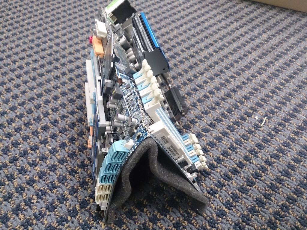 Obrázek iMotherboard