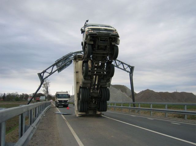 Obrázek jak udelat stojku s mercedesem