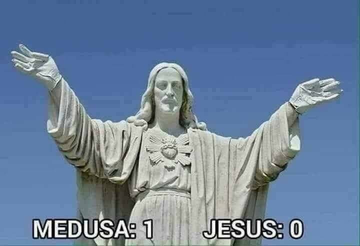 Obrázek jesus vs medusa