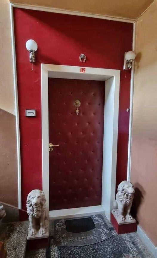 Obrázek kdyz si sousedi mysli ze jsou neco vic