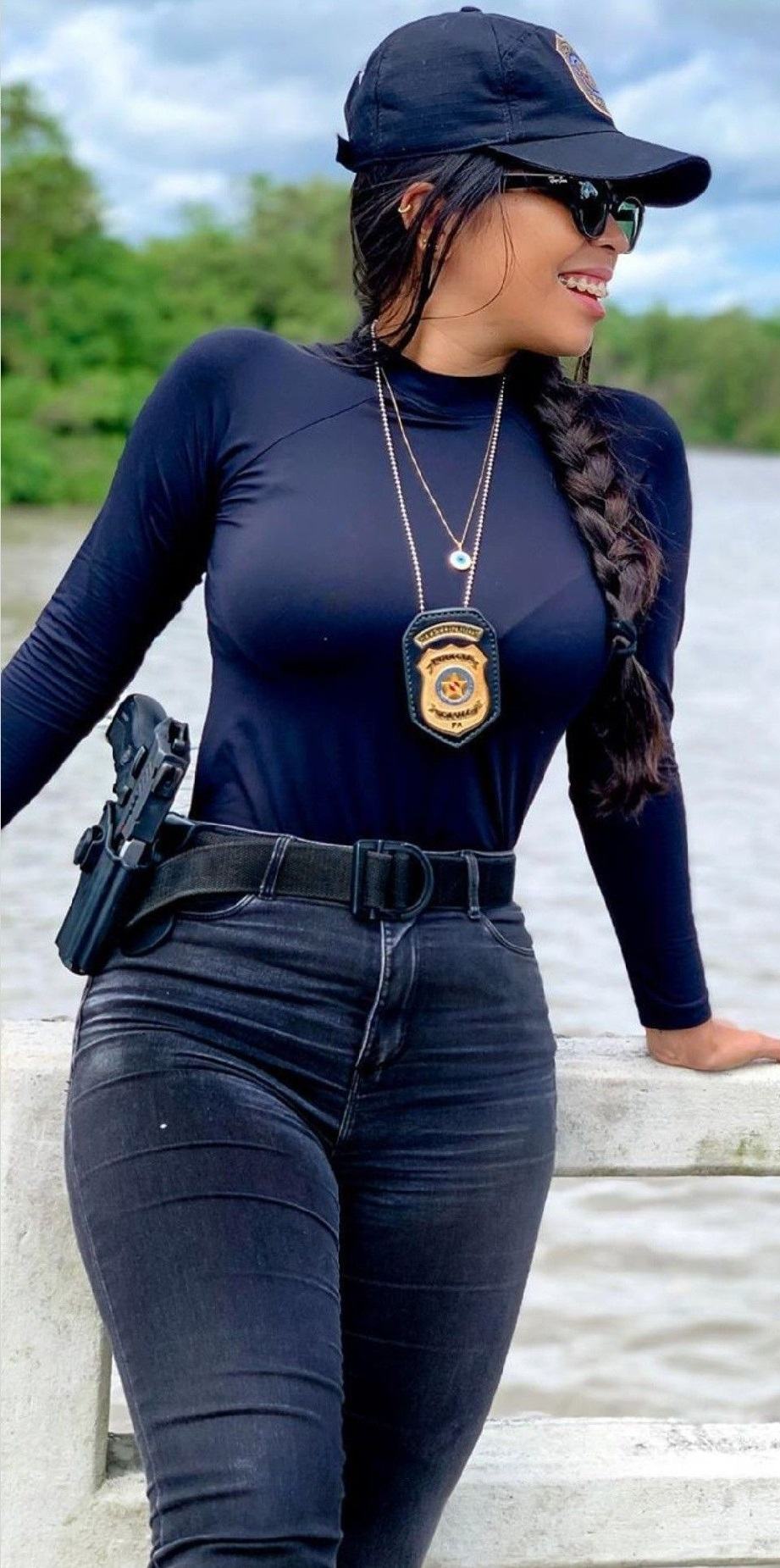 Obrázek kolt&nbsp;proklate&nbsp;vysoko