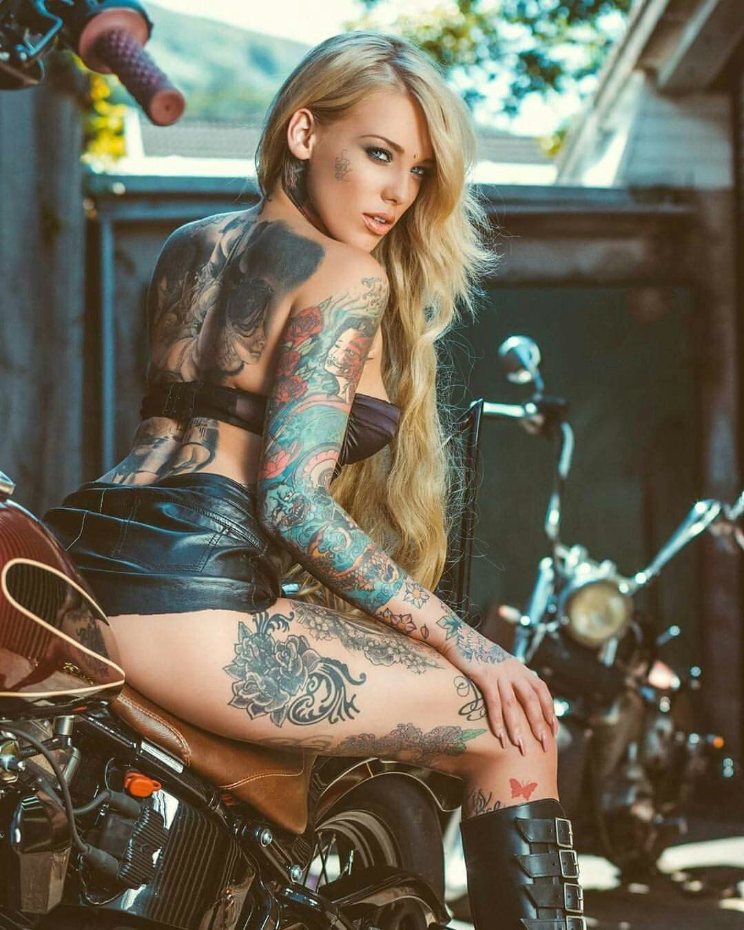 Freaky Babe