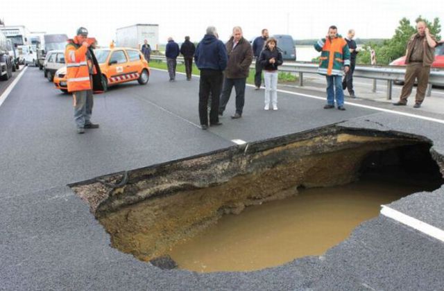 Obrázek mala dirka na madarske dalnici 4