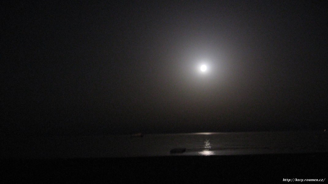 Obrázek mesic nad Rhodosem