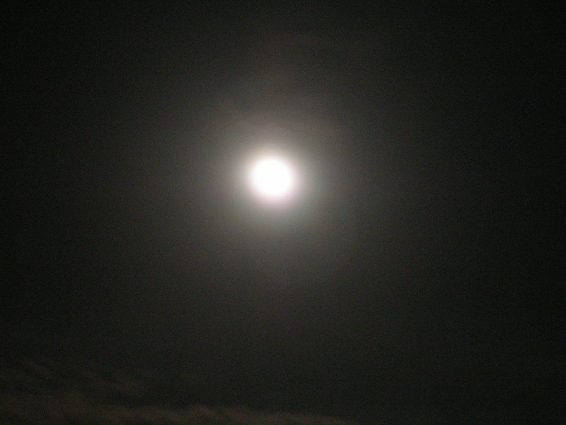 Obrázek mesic nad prahou