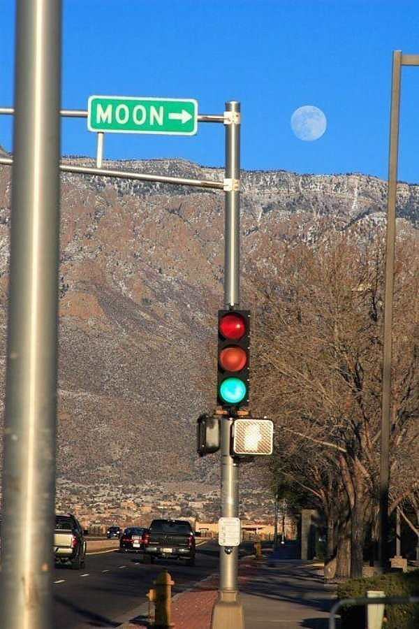 Obrázek moon right