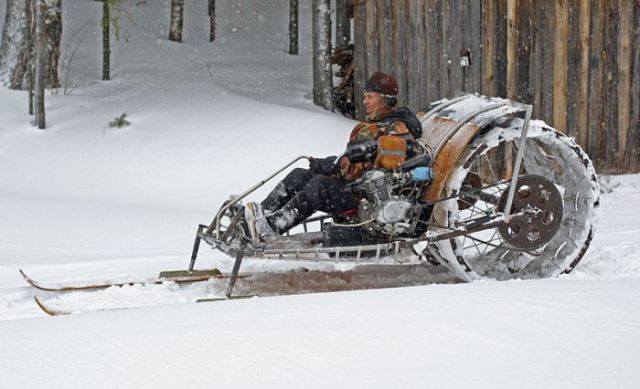 Obrázek motorove sane