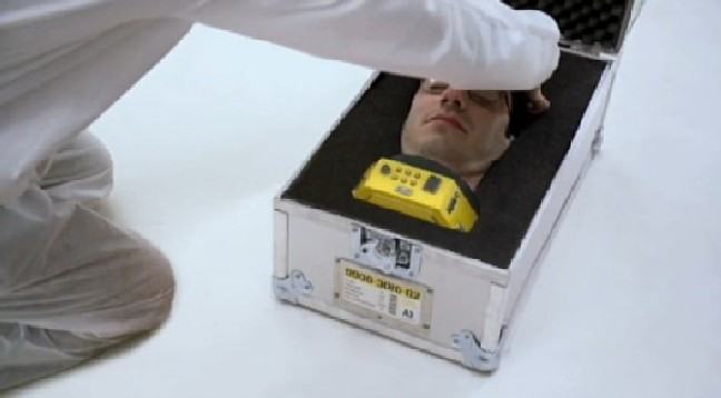 Obrázek nahradni hlava v kufriku