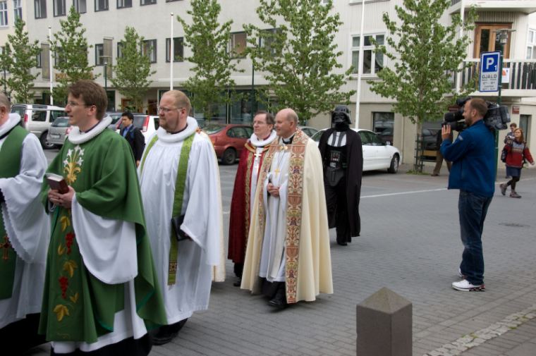 Obrázek niekto si zmylil ceremoniu