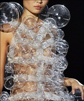 Obrázek nova moda fashion-bubbles