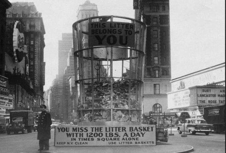 Obrázek obri kos time square