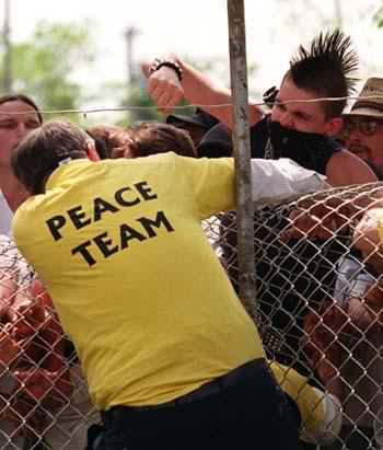 Obrázek peace-team