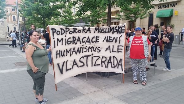 Obrázek podporora imigracace