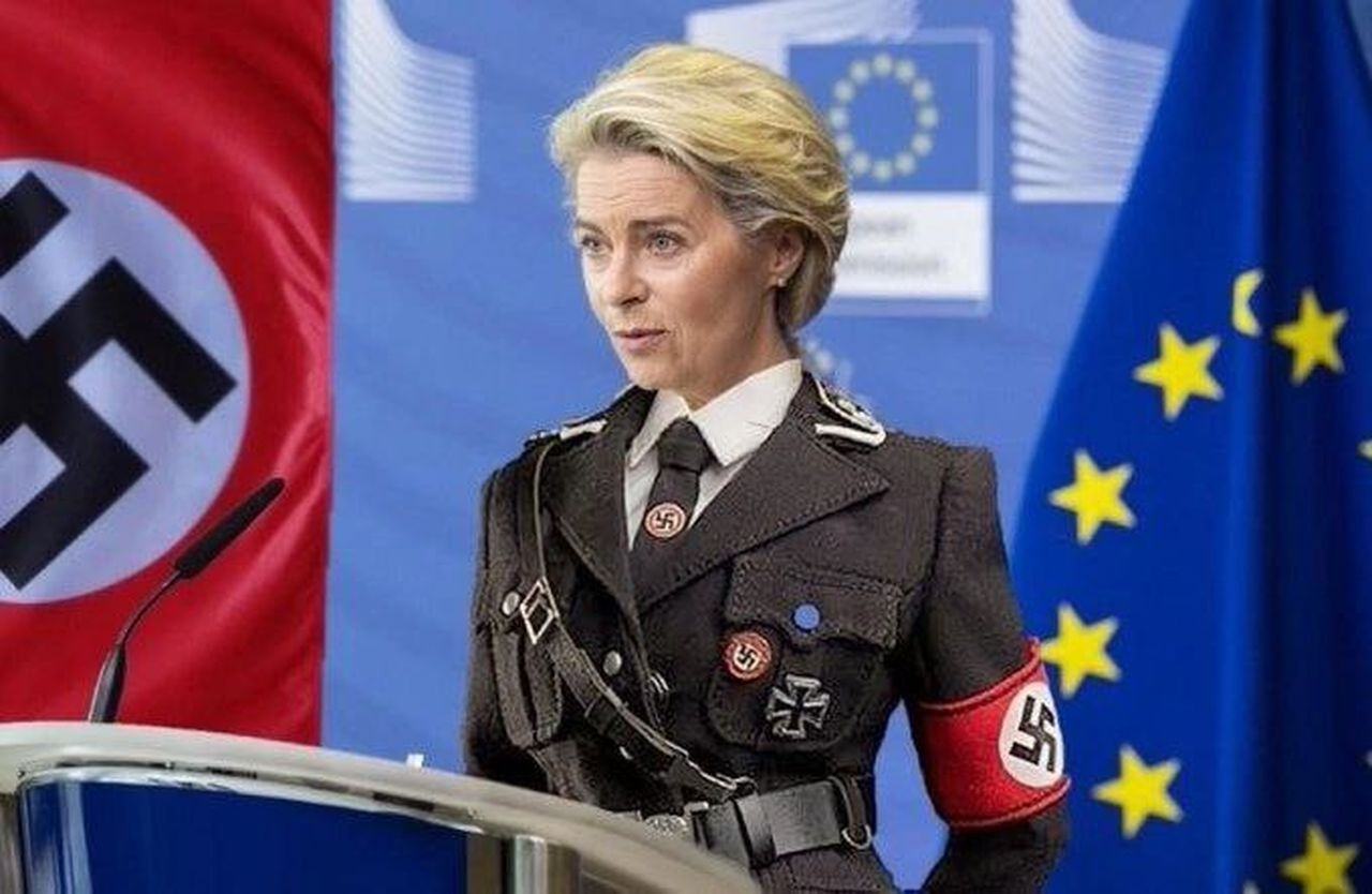 Obrázek pohled za zrcadlo