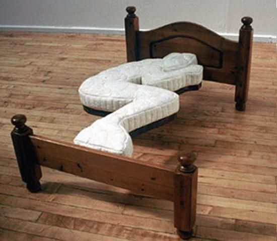 Obrázek postel pro asketa