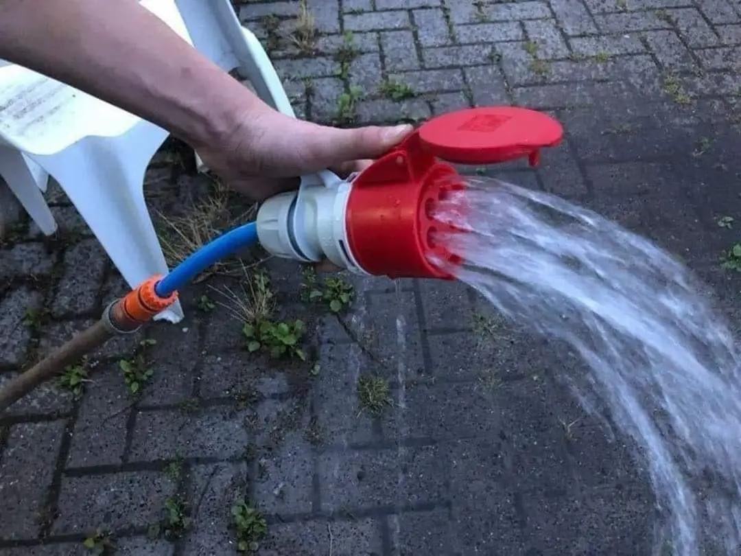 Obrázek roman to spatne zapojil