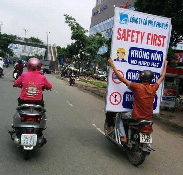 Obrázek safety first9I87
