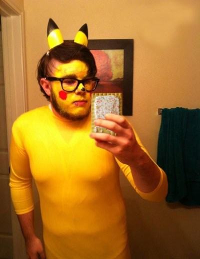 Obrázek sexy pikachu cosplay