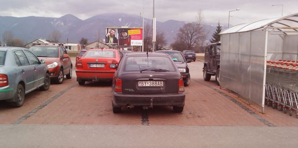 Obrázek siroke auto