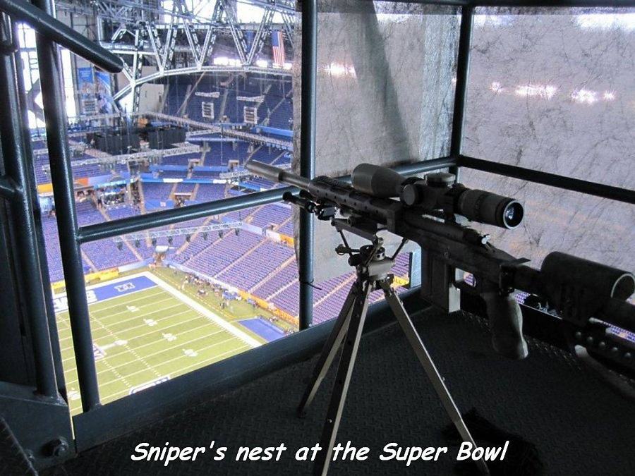Obrázek sniper-SuperBowl