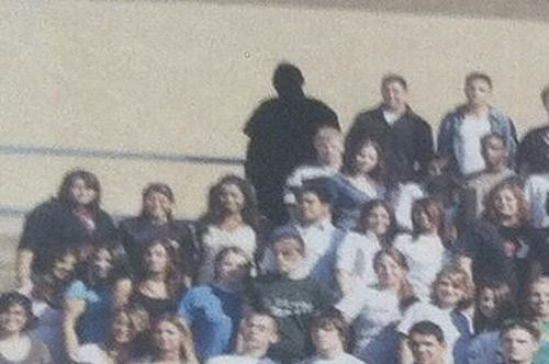 Obrázek sorry you need to unlock this character first