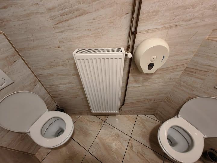 Obrázek spolocne sranie s kamaratom